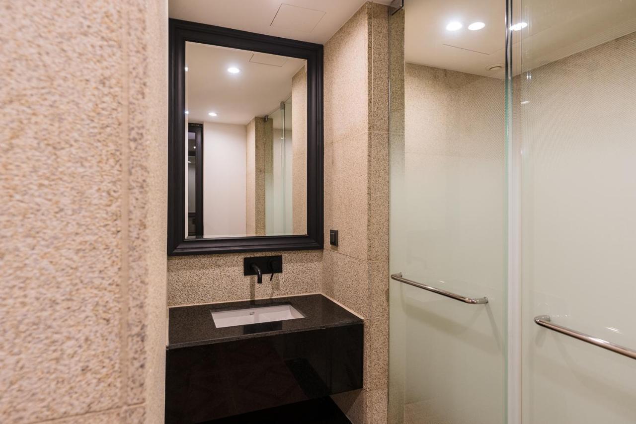 Hotel The May Jongno Сеул Экстерьер фото