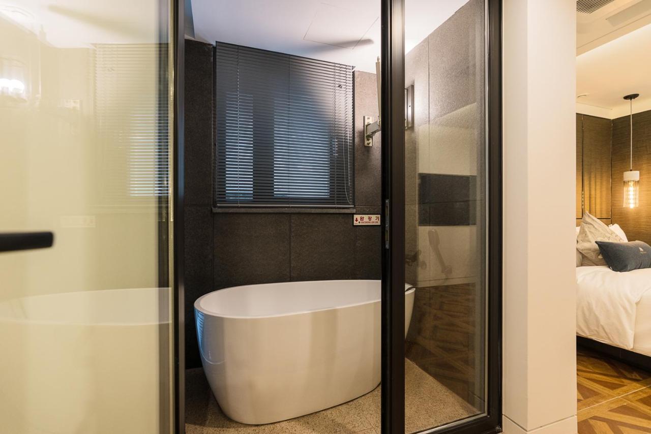 Hotel The May Jongno Сеул Экстерьер фото